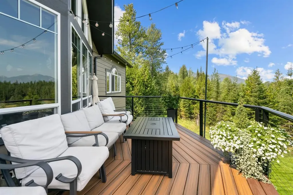 15 Sandi Lane Heron MT 59844