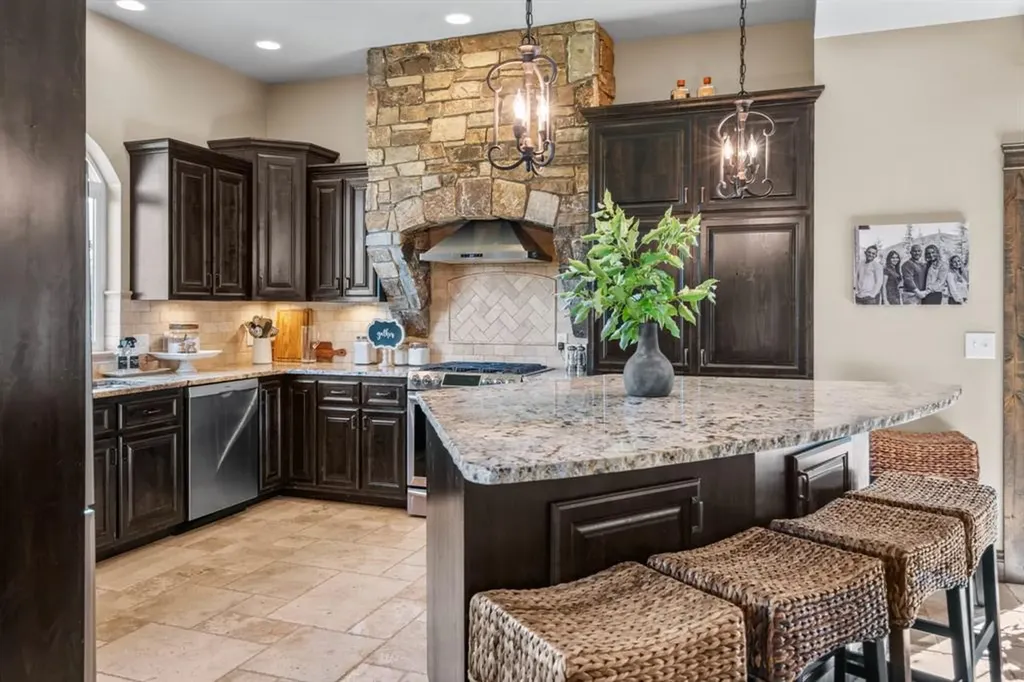 15 Sandi Lane Heron MT 59844