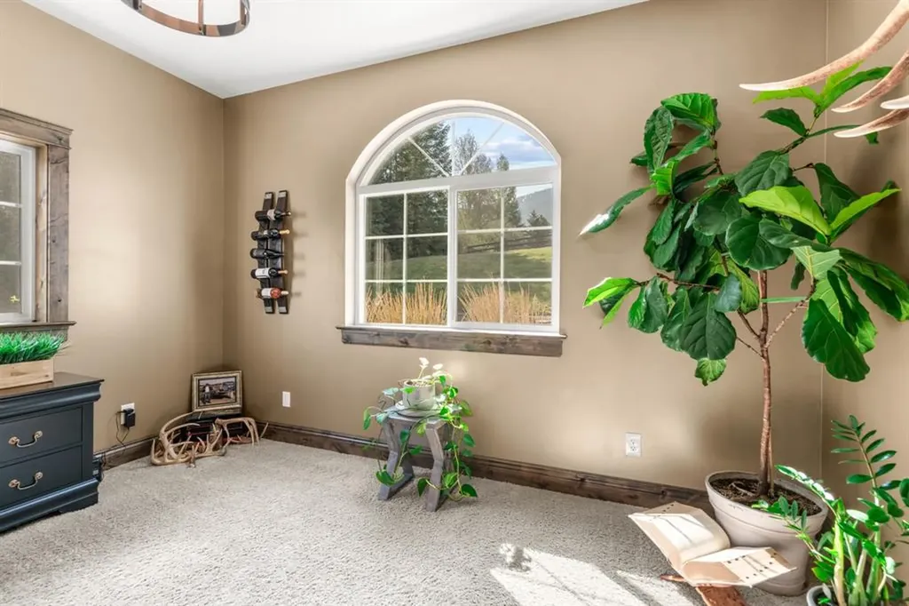 15 Sandi Lane Heron MT 59844
