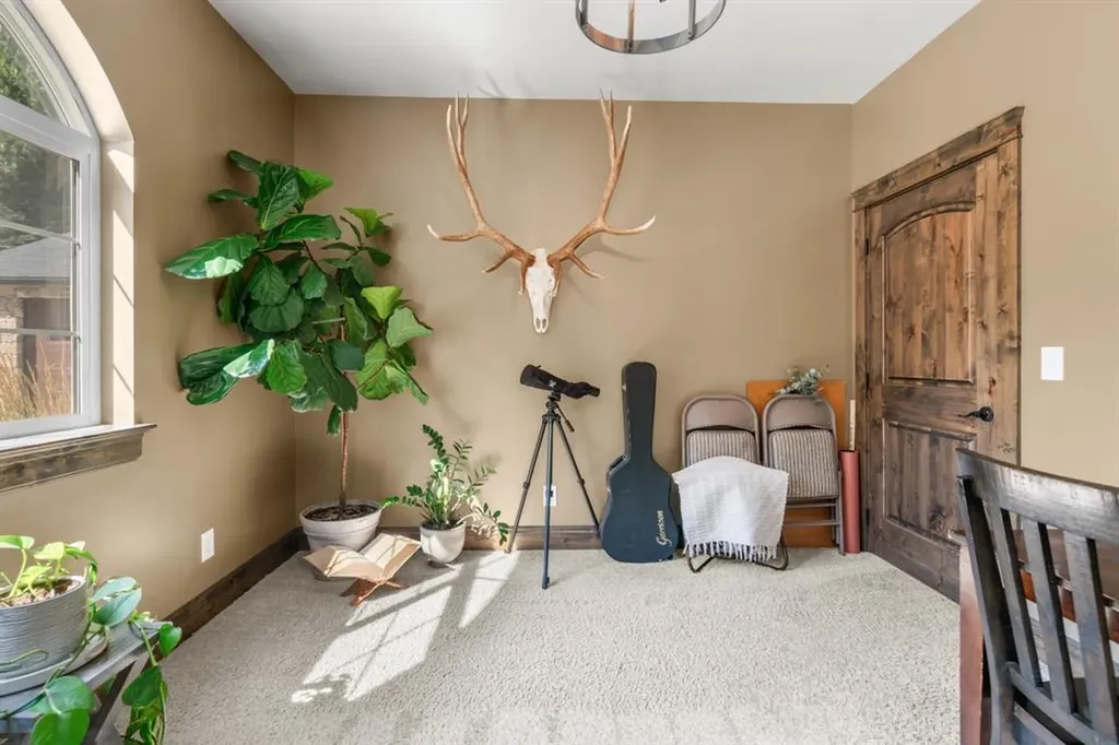 15 Sandi Lane Heron MT 59844