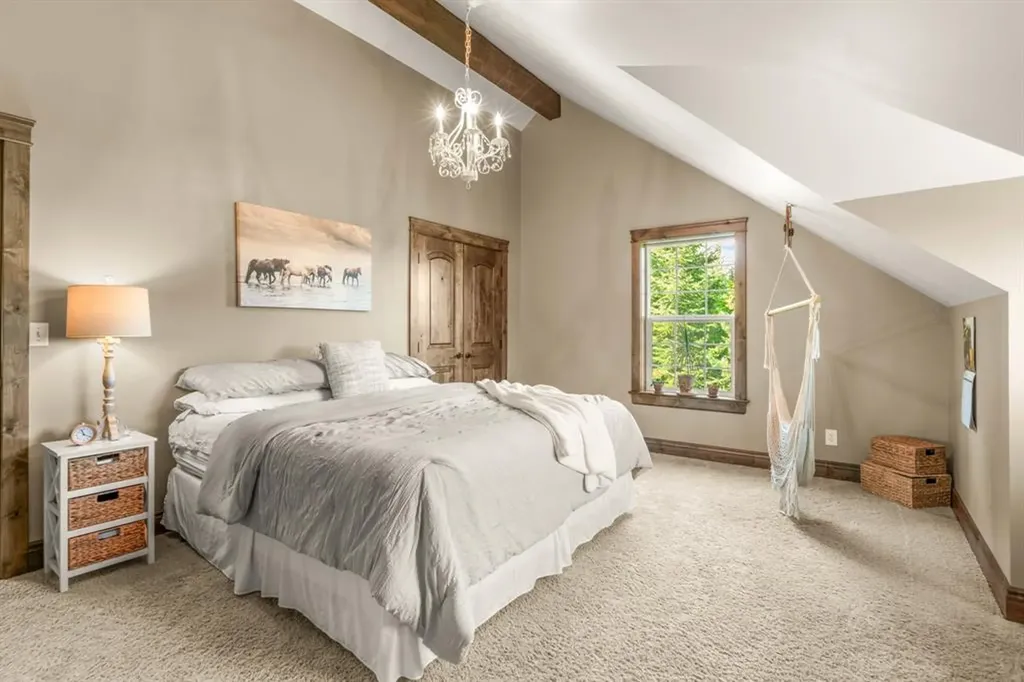 15 Sandi Lane Heron MT 59844