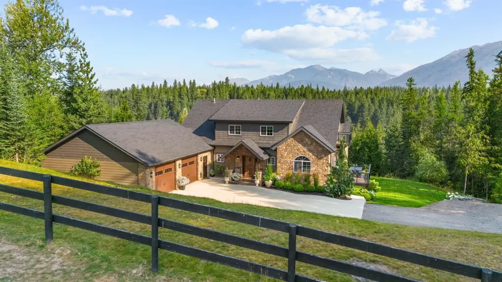 15 Sandi Lane Heron MT 59844