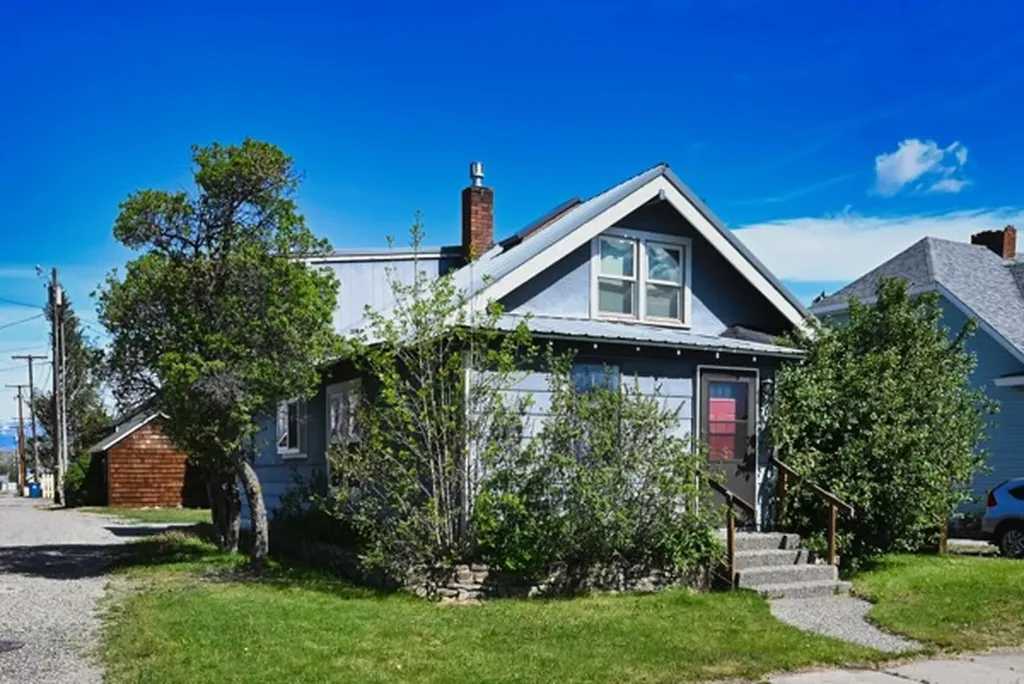 210 E 4th Avenue Big Timber MT 59011