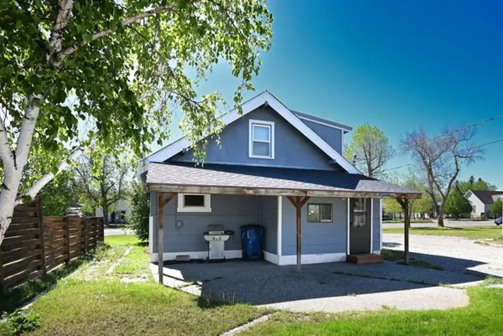 210 E 4th Avenue Big Timber MT 59011
