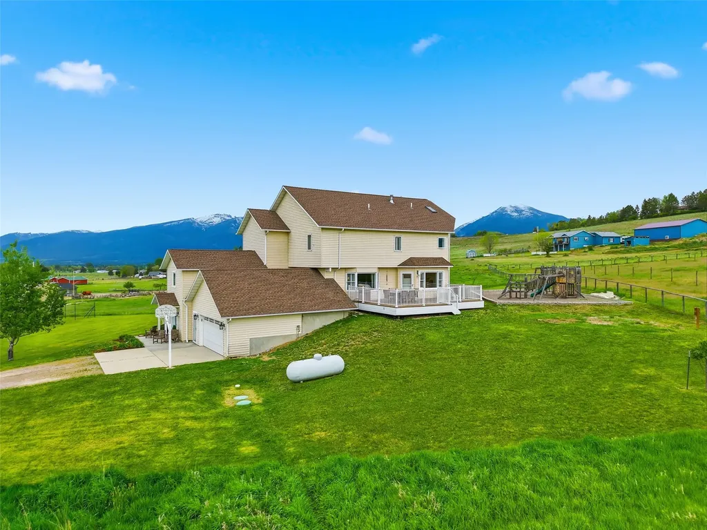 596 Ravenwood Drive Stevensville MT 59870