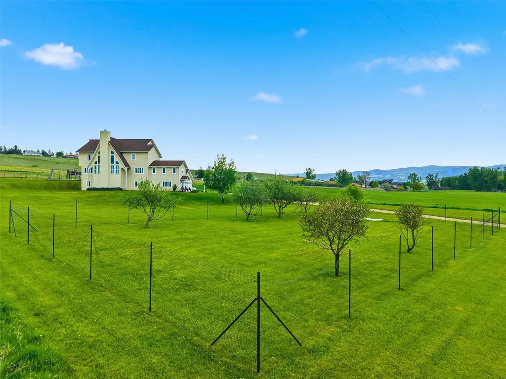 596 Ravenwood Drive Stevensville MT 59870