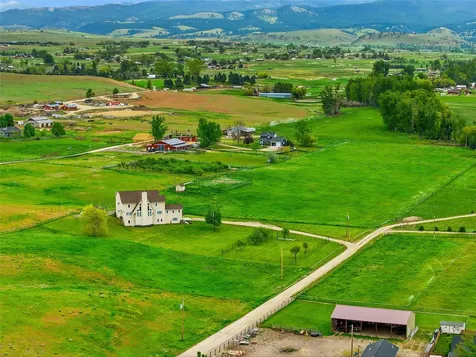 596 Ravenwood Drive Stevensville MT 59870