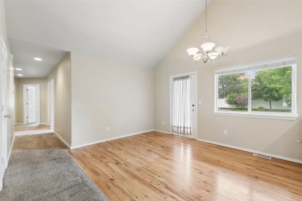 77 Glacier Circle Kalispell MT 59901