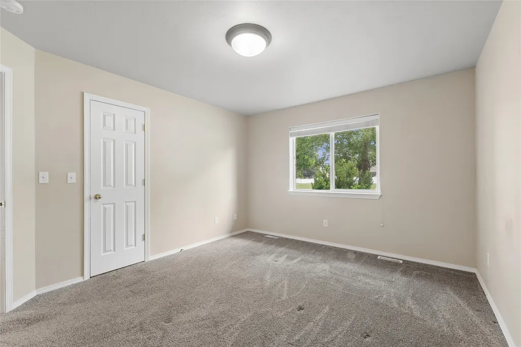 77 Glacier Circle Kalispell MT 59901