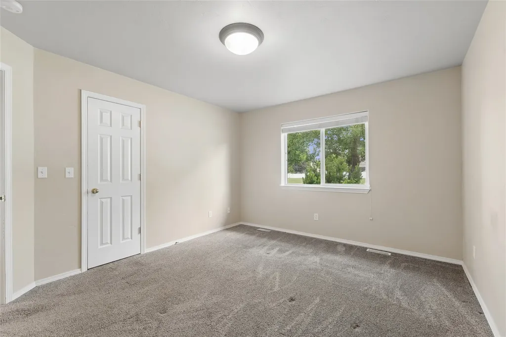 77 Glacier Circle Kalispell MT 59901