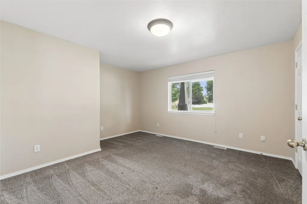 77 Glacier Circle Kalispell MT 59901