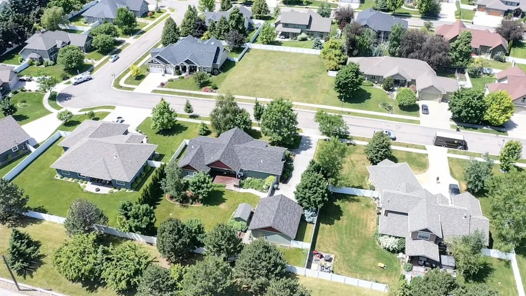 77 Glacier Circle Kalispell MT 59901