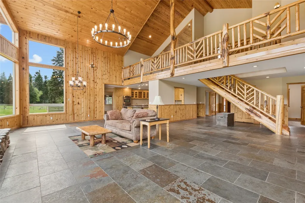 28321 Cougar Trail Bigfork MT 59911