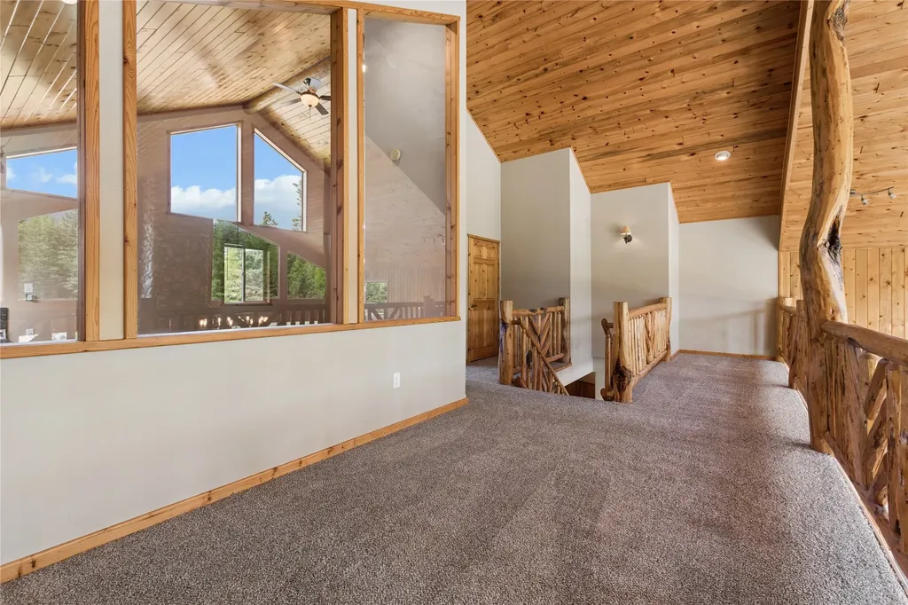 28321 Cougar Trail Bigfork MT 59911