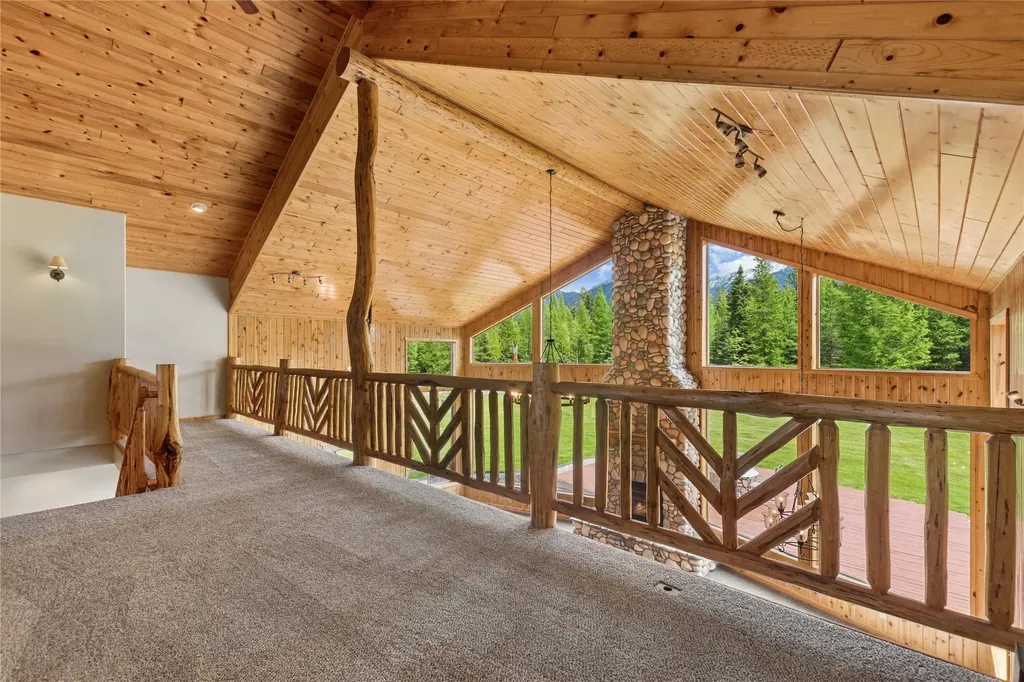 28321 Cougar Trail Bigfork MT 59911