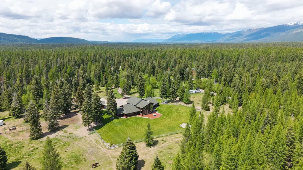 28321 Cougar Trail Bigfork MT 59911