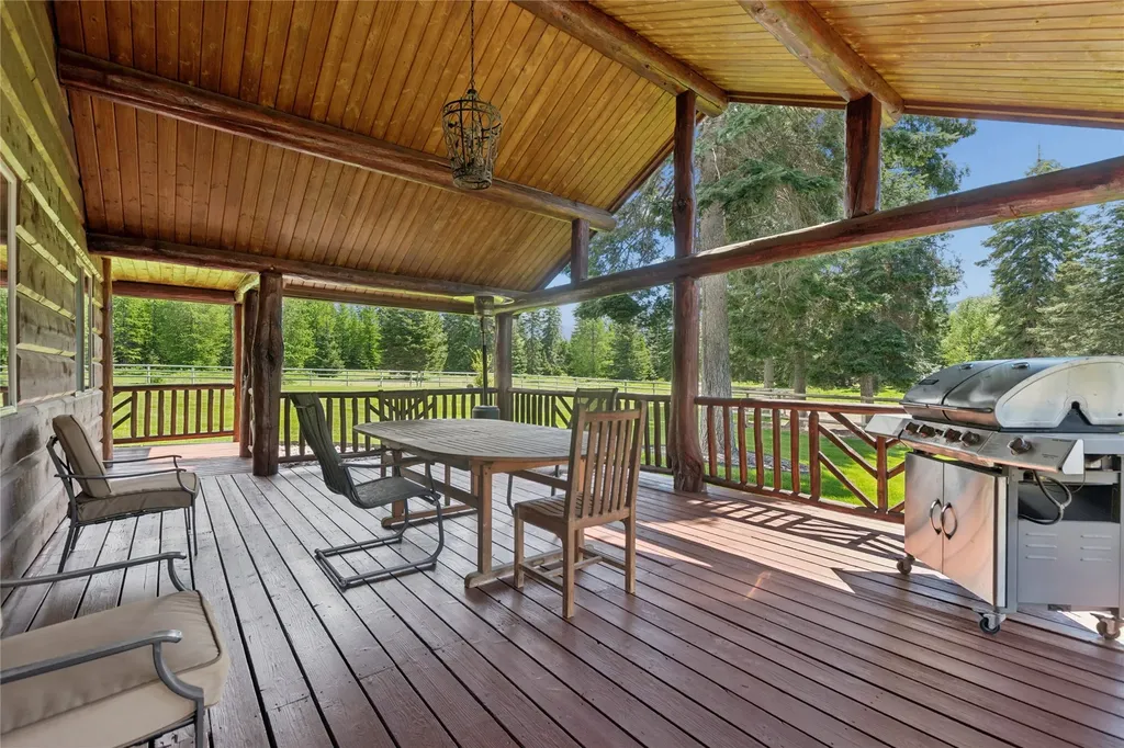 28321 Cougar Trail Bigfork MT 59911