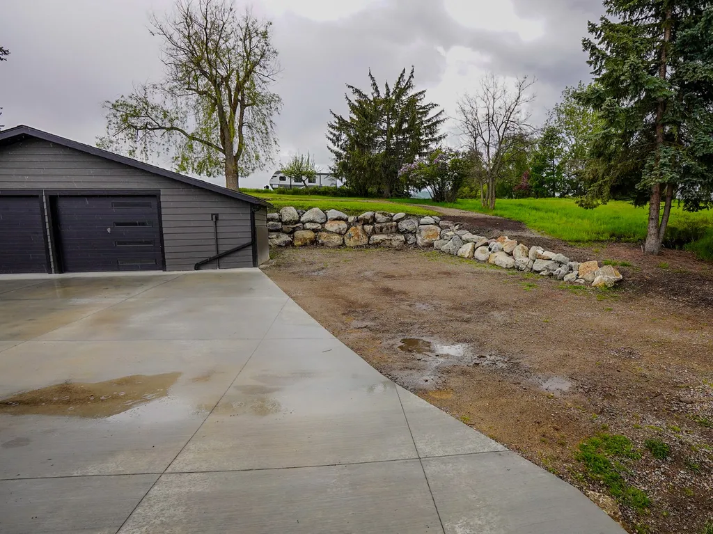 1505 Foys Lake Road Kalispell MT 59901