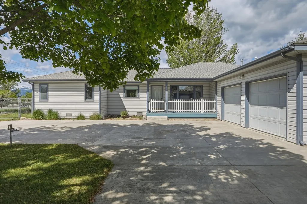 1105 College Street Stevensville MT 59870