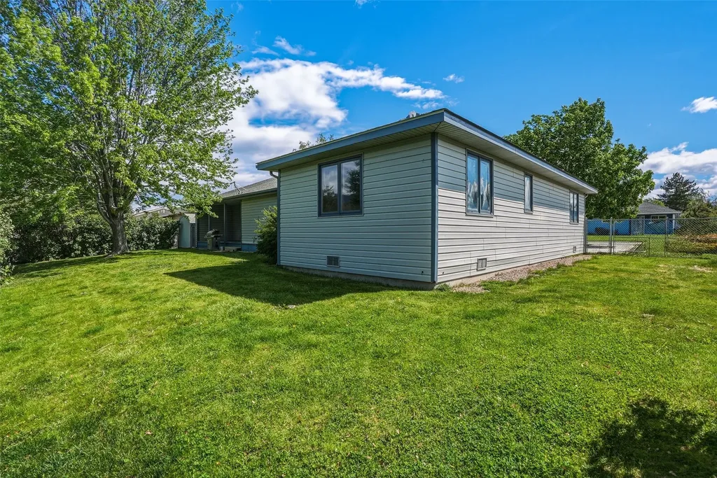 1105 College Street Stevensville MT 59870