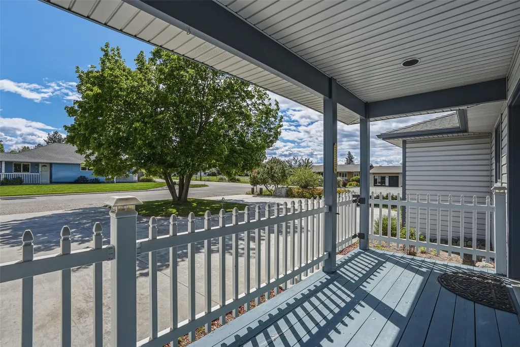 1105 College Street Stevensville MT 59870