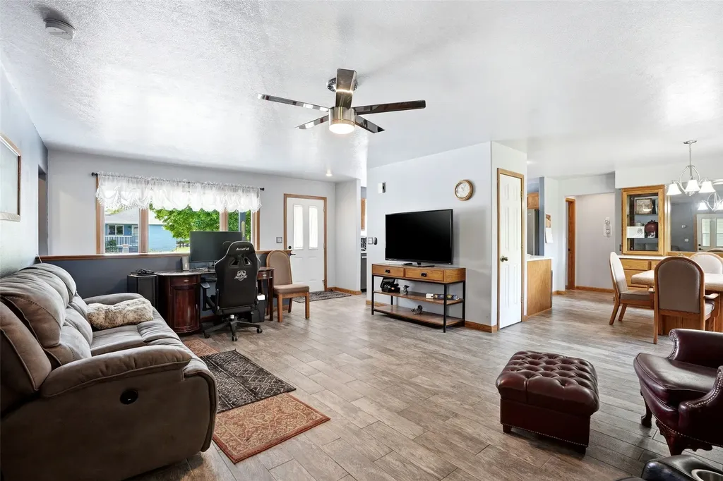 1105 College Street Stevensville MT 59870