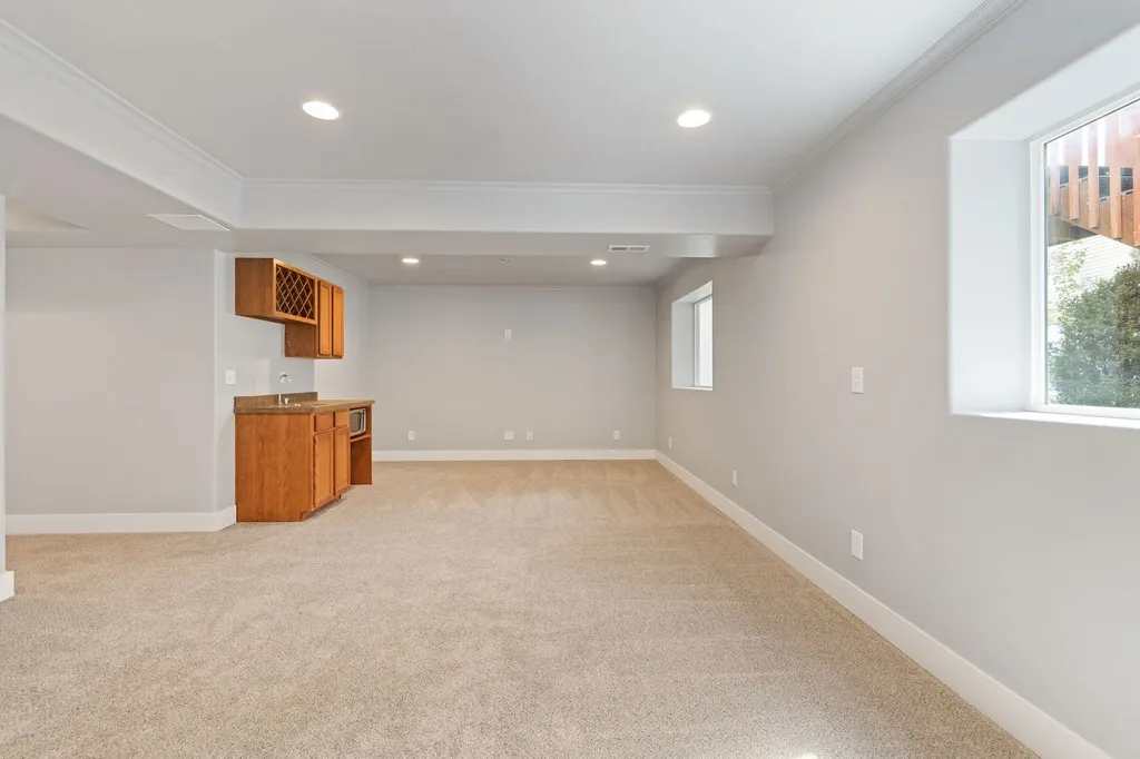 67 Empire Loop Kalispell MT 59901