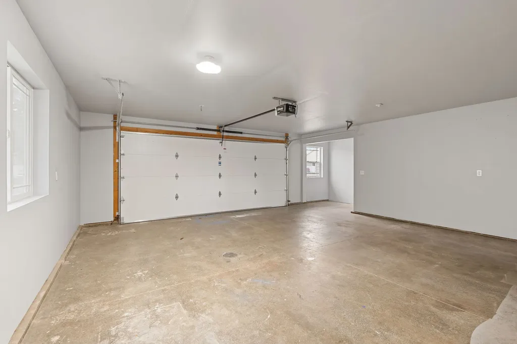 67 Empire Loop Kalispell MT 59901