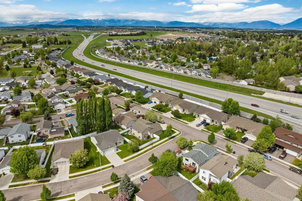 67 Empire Loop Kalispell MT 59901