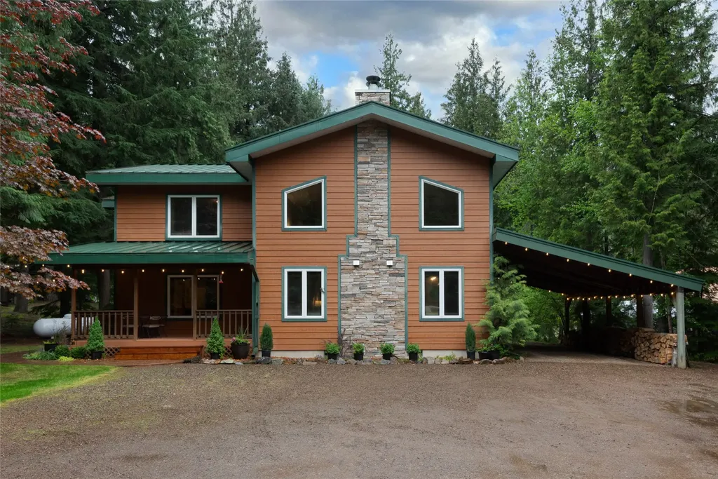 39 Halo Court S Troy MT 59935