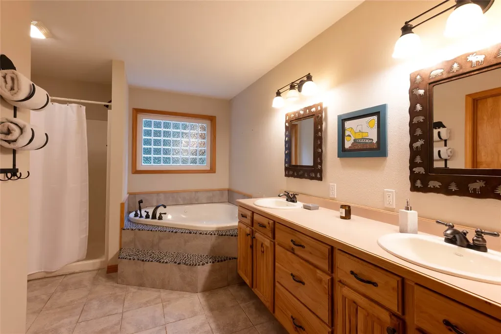 39 Halo Court S Troy MT 59935