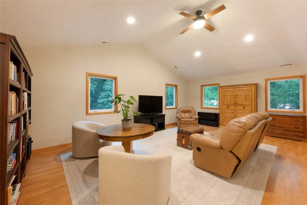 39 Halo Court S Troy MT 59935