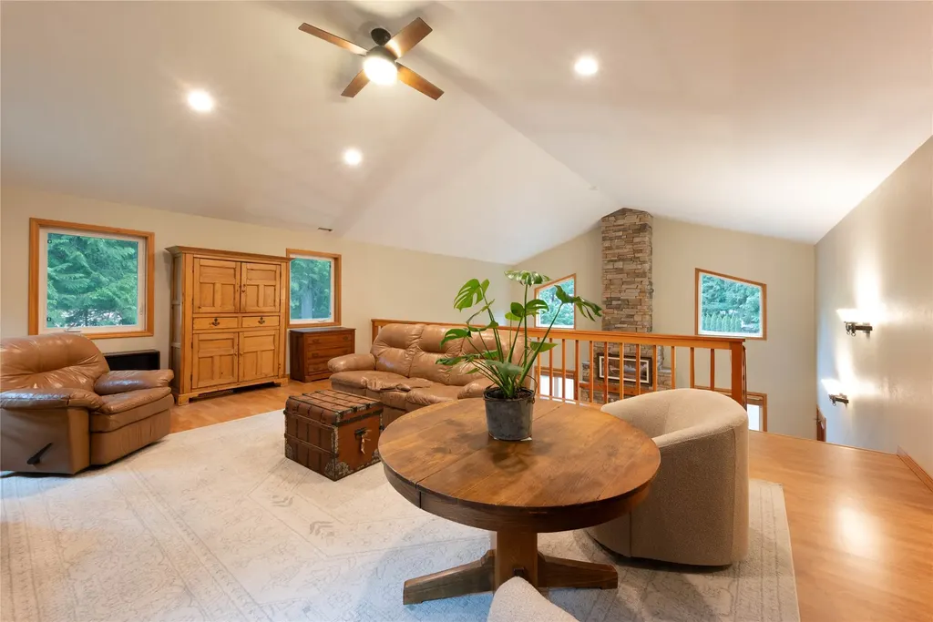 39 Halo Court S Troy MT 59935