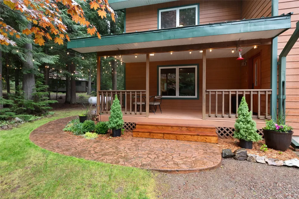 39 Halo Court S Troy MT 59935