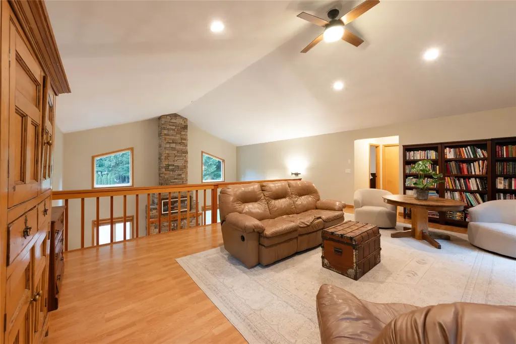 39 Halo Court S Troy MT 59935