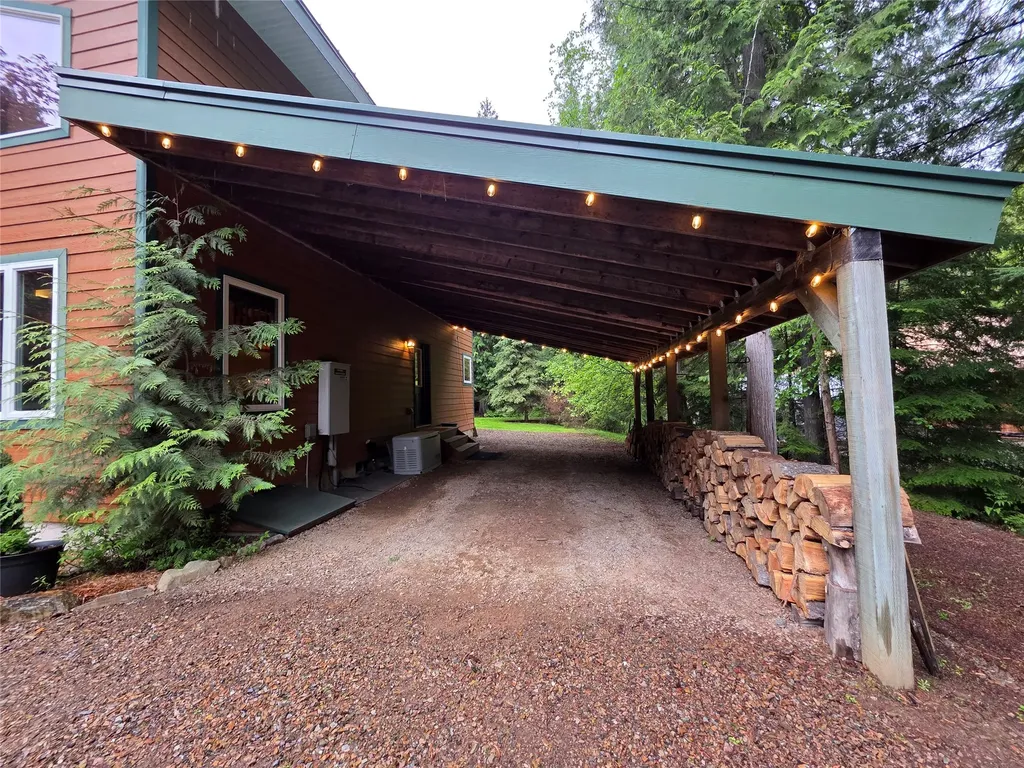 39 Halo Court S Troy MT 59935