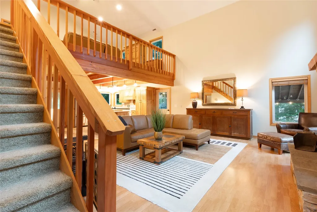 39 Halo Court S Troy MT 59935