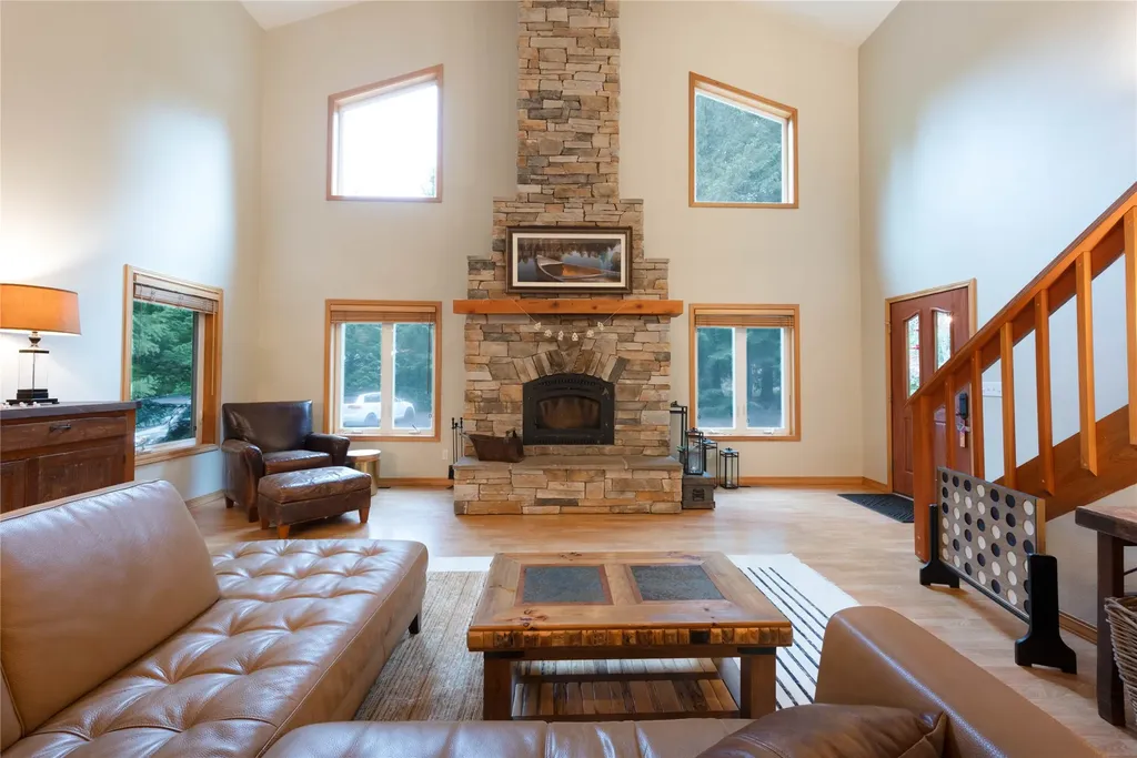39 Halo Court S Troy MT 59935
