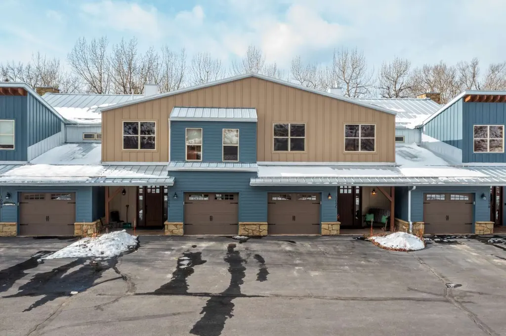 109 Kainu Avenue Red Lodge MT 59068
