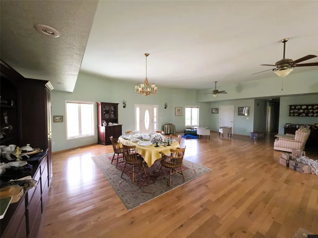 237 Eight Mile Road Florence MT 59833