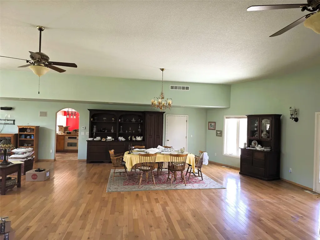 237 Eight Mile Road Florence MT 59833