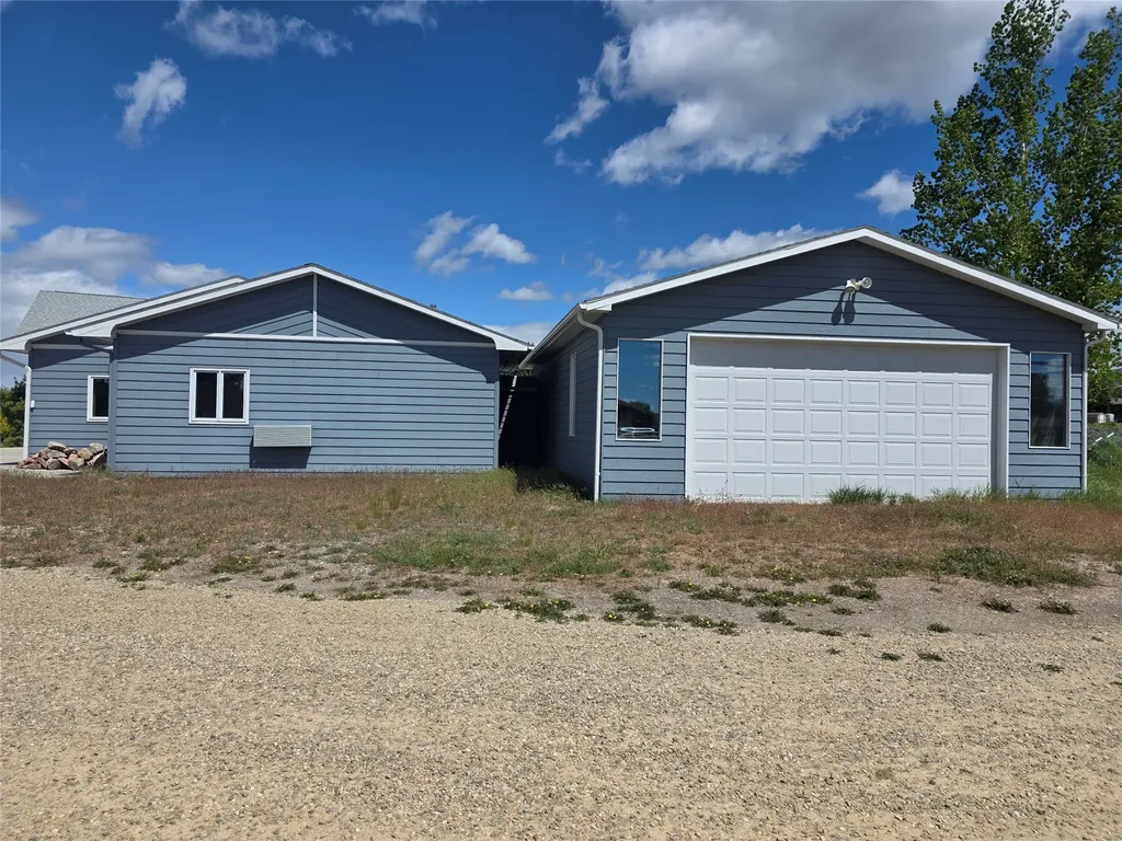 237 Eight Mile Road Florence MT 59833