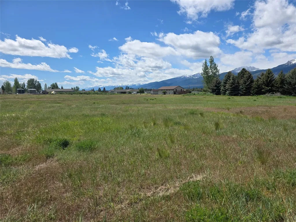 237 Eight Mile Road Florence MT 59833