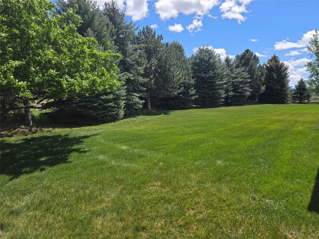 237 Eight Mile Road Florence MT 59833