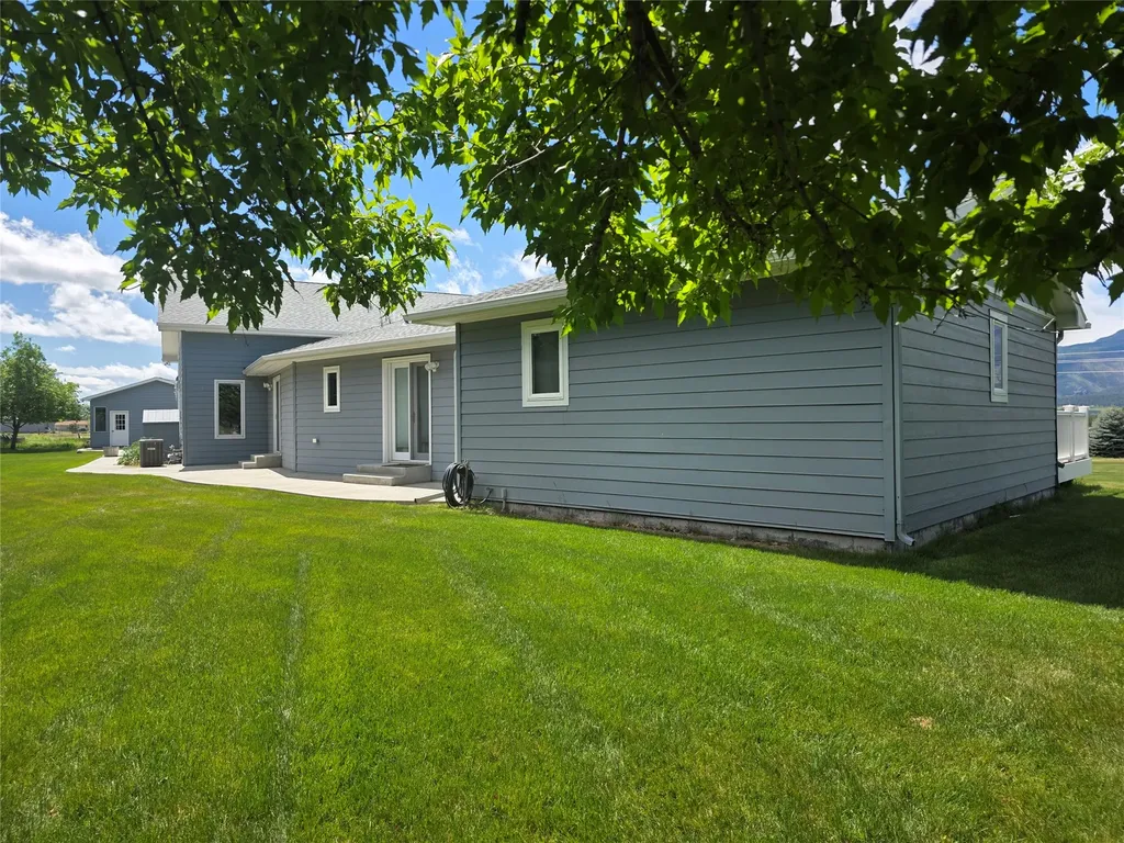 237 Eight Mile Road Florence MT 59833