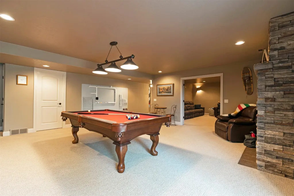 10291 Coulter Pine Street Lolo MT 59847
