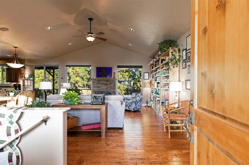 10291 Coulter Pine Street Lolo MT 59847