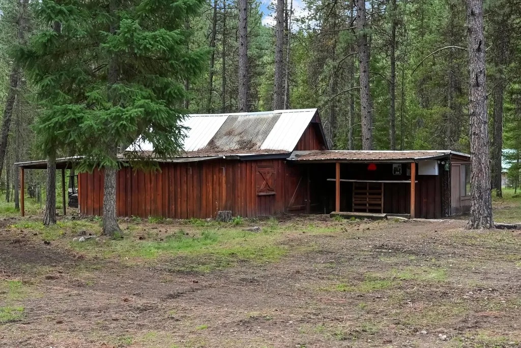 1155 Outback Trail Alberton MT 59820