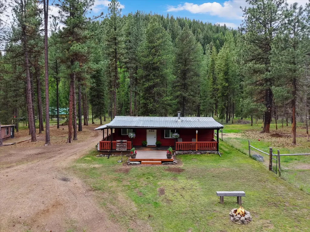 1155 Outback Trail Alberton MT 59820