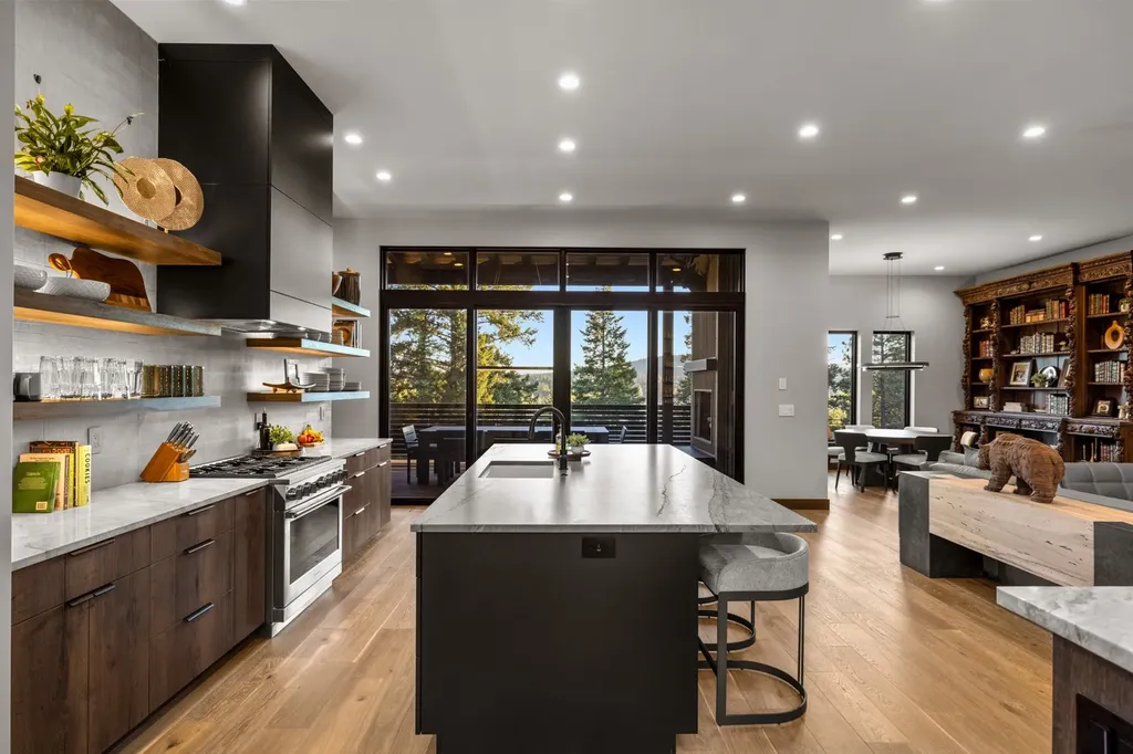 17 Marina Crest Lane Whitefish MT 59937